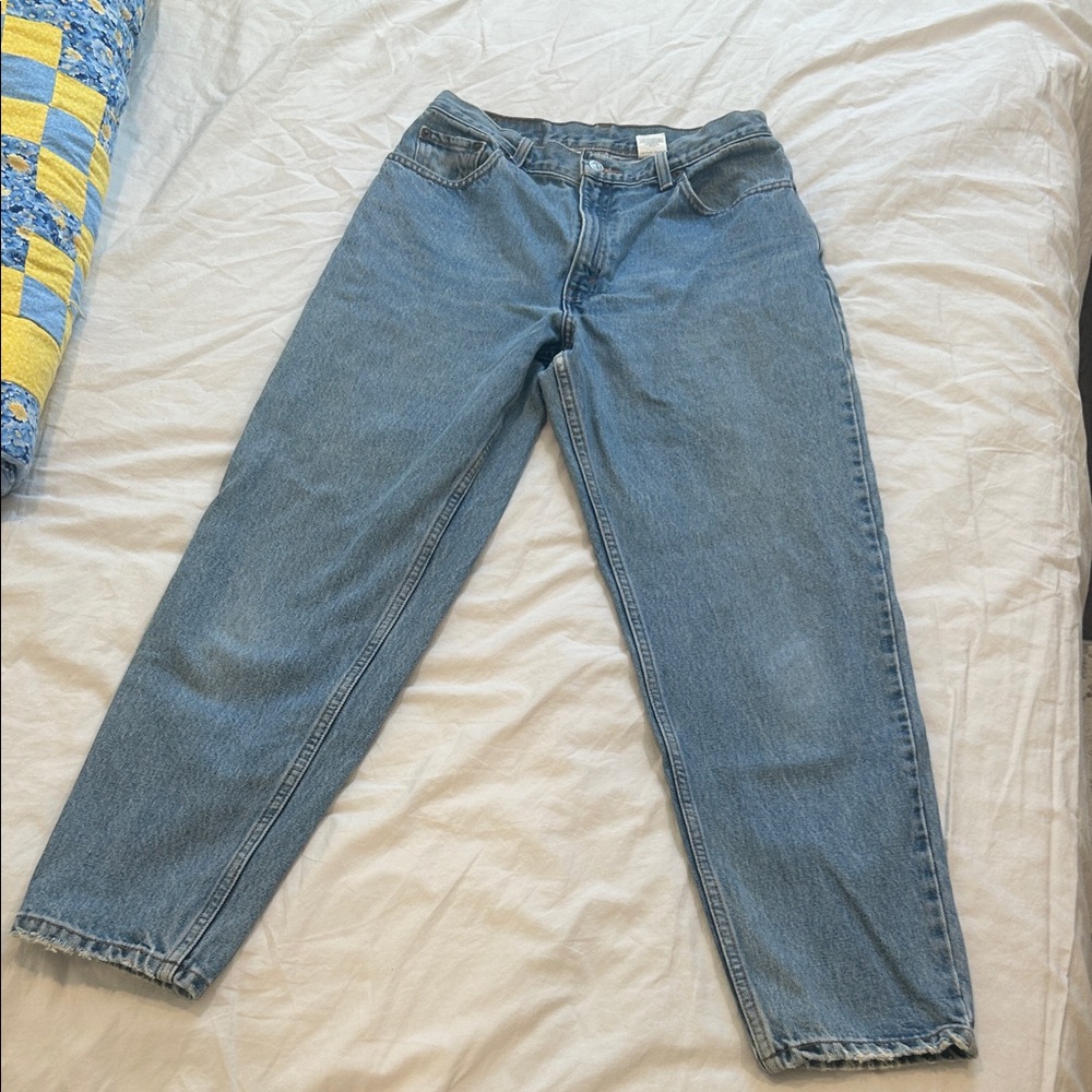 Vintage Levi’s 550 cotton relaxed fit tapered leg size 10
